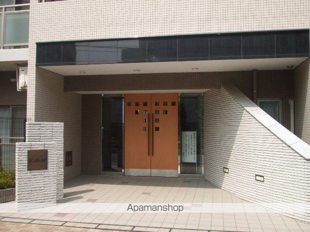 ヴィラ・ロクローの外観写真