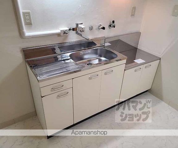 コーポラスナリタの内装写真