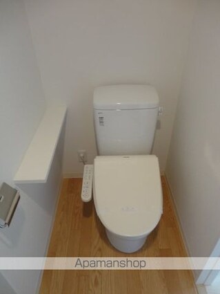 ブライズ三軒茶屋[1K/21.37m2]のトイレ