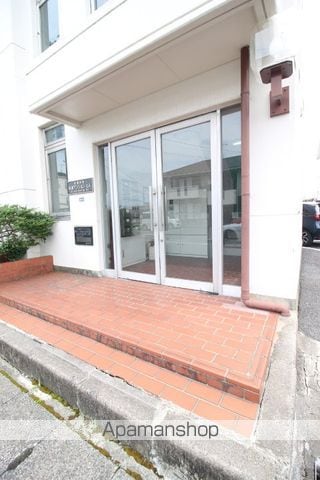 長瀬マンション I棟の玄関写真