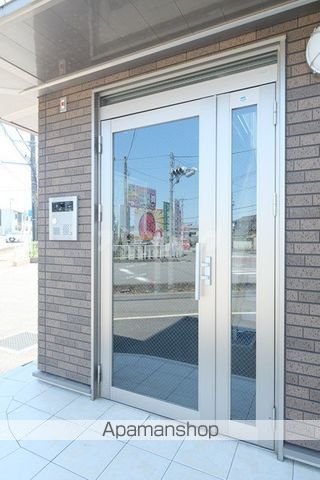 リバーサイドヒルの玄関写真