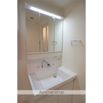 Ｈａｂｉｔａｔ　Ｋａｍａｄａ[2SLDK/57.5m2]の洗面所