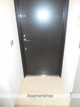 東京都中野区本町６丁目[1K/21.74m2]の玄関