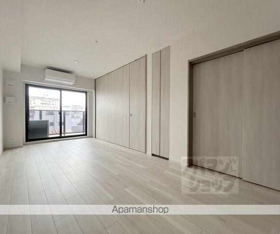 ネベル四条堀川の内装写真