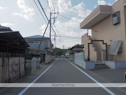 フリーダム[2DK/46.17m2]の周辺3