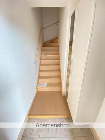 クローバー ポンドEの内装写真