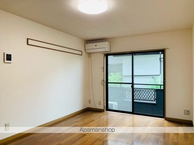 ラフォーレ東勝山の内装写真