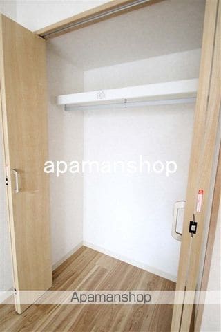 ソフィア ウエストの内装写真