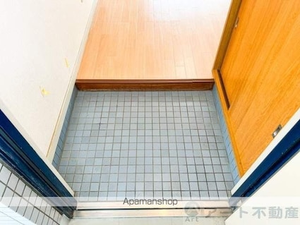 グランドハイム森松[2LDK/50.5m2]の玄関