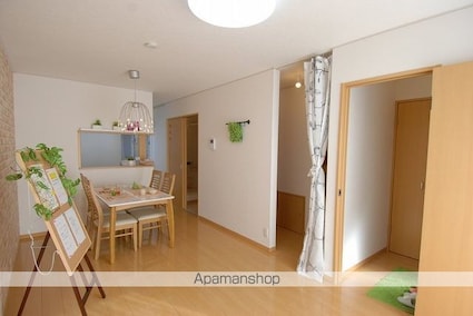 イーストアベニュ[2LDK/66.25m2]のリビング・居間