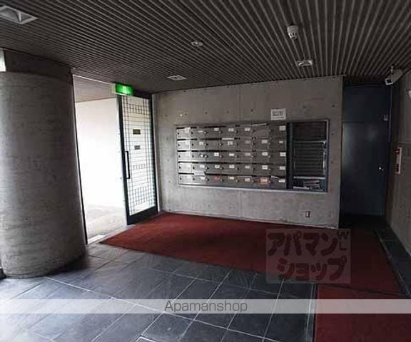メイゾン桂東の玄関写真