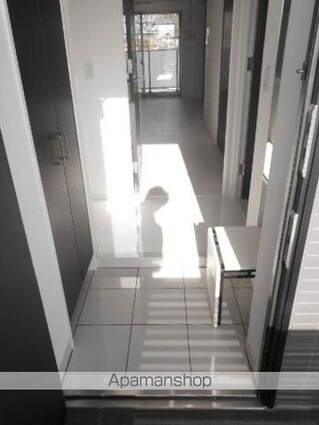 東京都立川市幸町３丁目[1LDK/45.18m2]の玄関