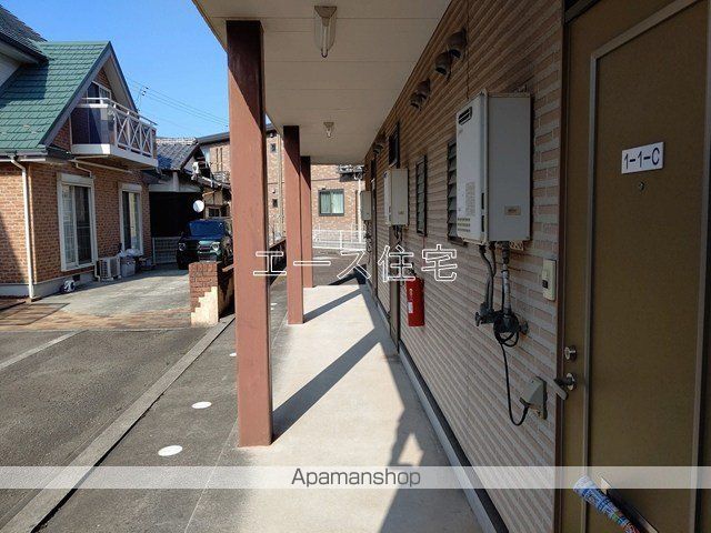 青江ビレッジ パートIの玄関写真