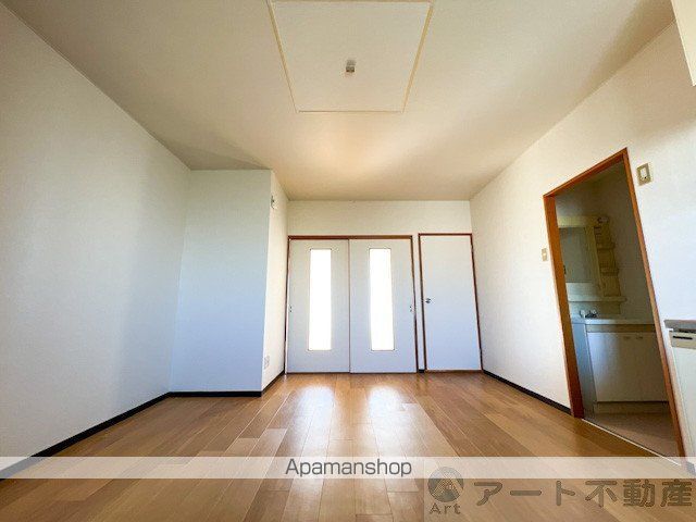 メゾンホワイトの内装写真