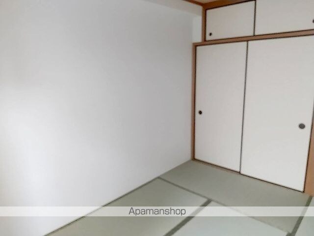 グリーンヒル上原[2LDK/66.42m2]の内装
