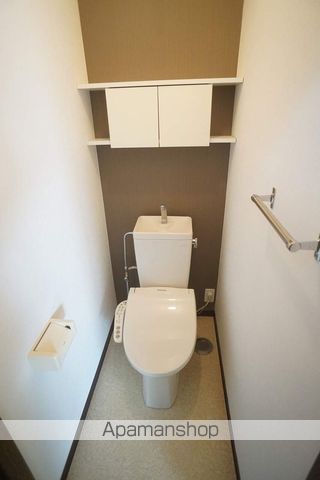 RAFFINE泉の内装写真