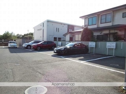 ラ・メゾンモリオカ[1LDK/30.8m2]の駐車場1