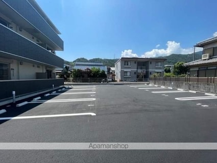 ＳＴＥＬＬＡ　ＴＡＫＡＳＡＧＯ[1LDK/41.01m2]の駐車場3