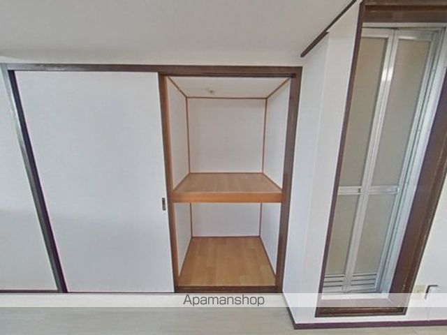 メゾンド・レクサスウエノビルの内装写真