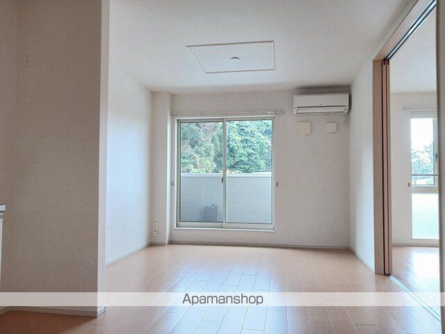 鹿児島市 2階建 築16年の内装写真