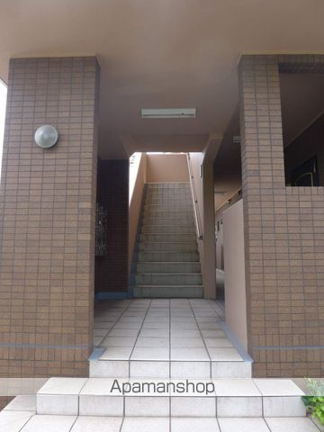 SRマンションの玄関写真