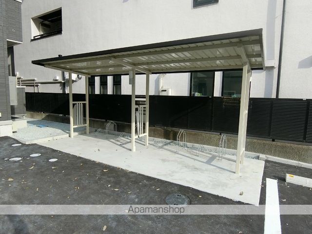 キャトルセゾン愛宕橋の外観写真
