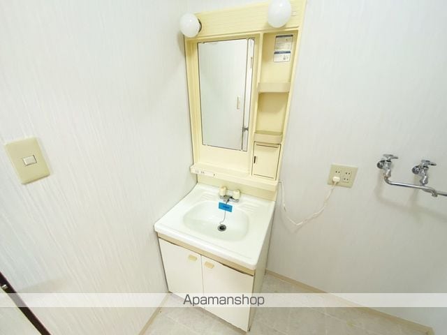 クレセント高盛の内装写真