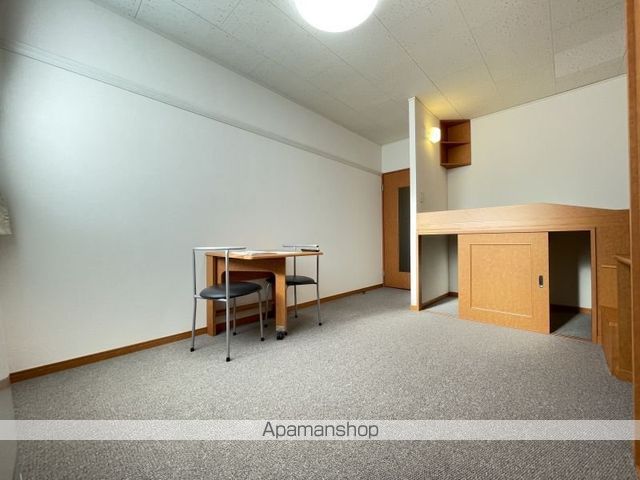 レオパレステツ壱番館の内装写真