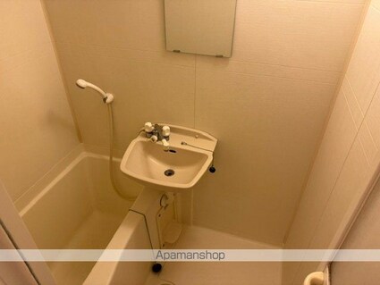 レオパレスエトワール[1K/23.18m2]のバス