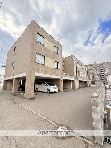 MANSION KURODA南8条の外観写真
