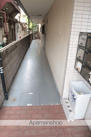 SESIRINIIの玄関写真