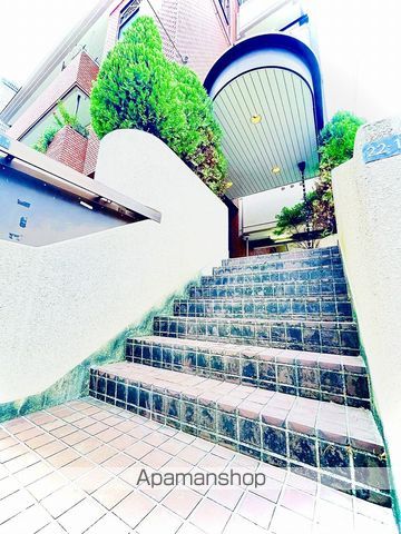 大一大宮マンションの玄関写真
