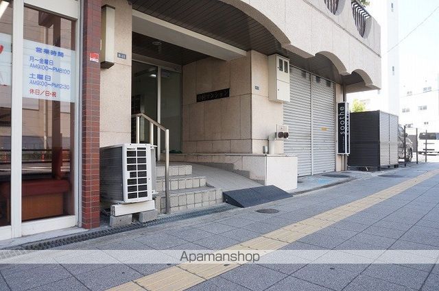 中村マンションの玄関写真