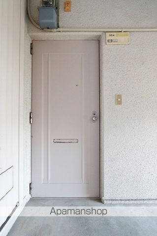 平野マンションの玄関写真