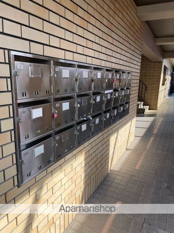 メゾン住吉の玄関写真