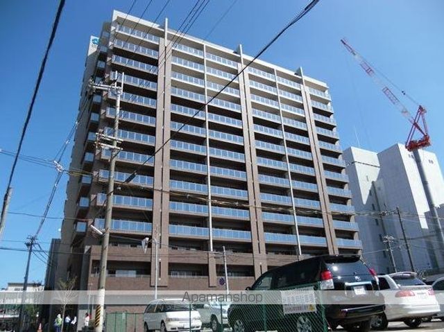 ポレスターけやき大通り304号の外観写真