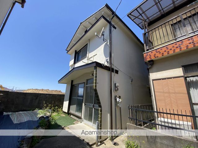 養父丘一戸建て借家の外観写真