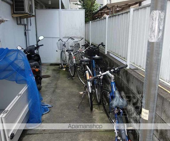 アースコート四ノ宮の外観写真