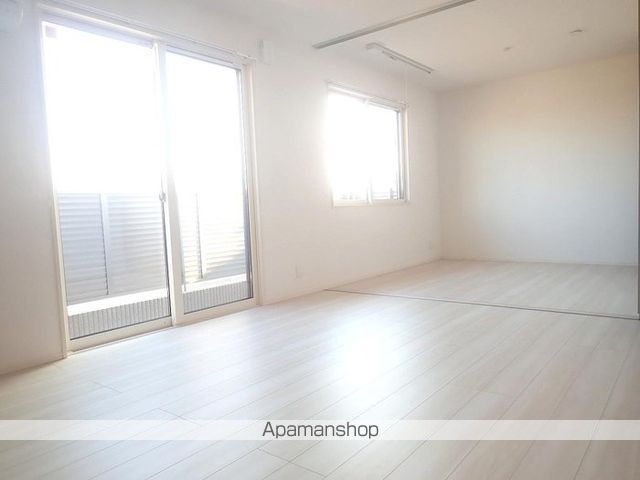 ARK YOKOTAの内装写真
