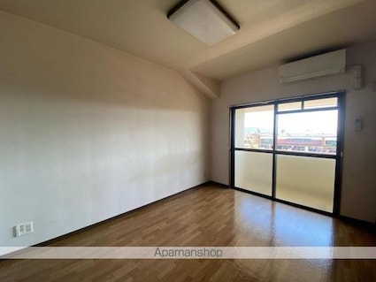 長栄マンション[1DK/30m2]のリビング・居間