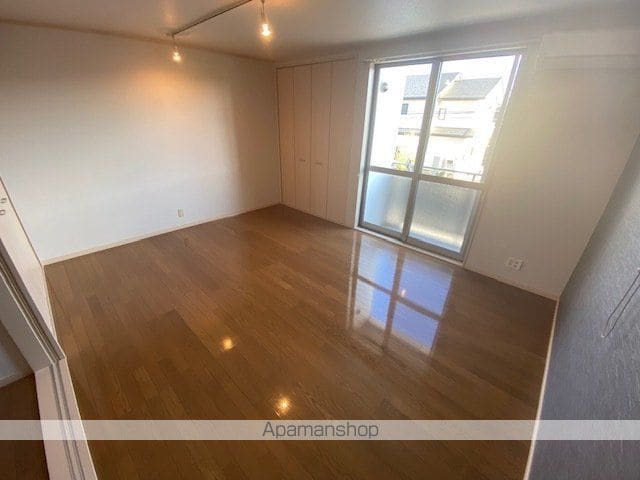 ロイヤルクレストの内装写真