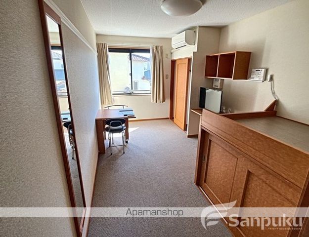レオパレス平七屋の内装写真