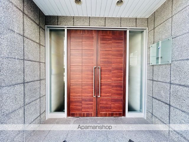 アイステージ牛田南の玄関写真