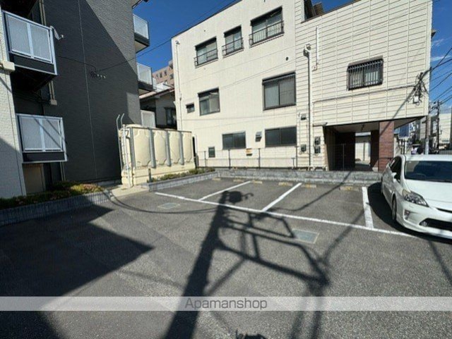 レオパレス宝[1K/20.81m2]の駐車場