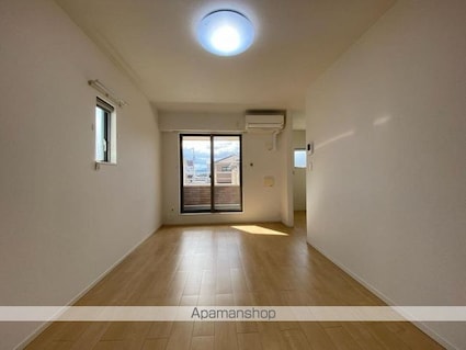 ジュネス　ガーデン[1LDK/48.65m2]のリビング・居間