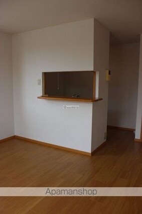 広島県府中市中須町[2LDK/65.64m2]の内装3