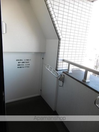 東京都中野区中野５丁目[1LDK/40.12m2]のバルコニー