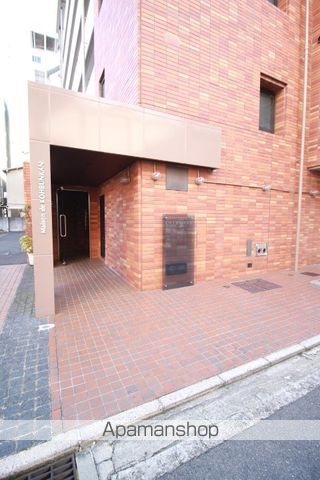 メゾン・ド岡文館の玄関写真