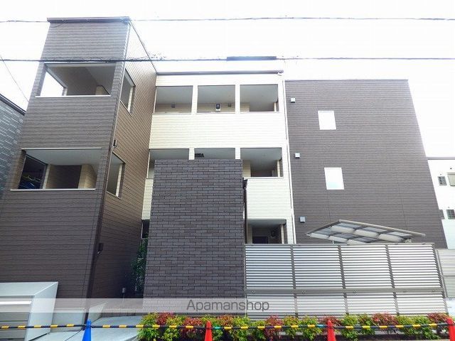 トレセルペンティの外観写真