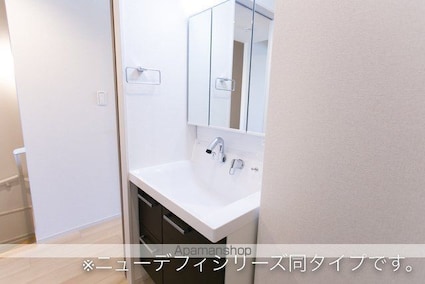 ココル[1LDK/44.28m2]の洗面所